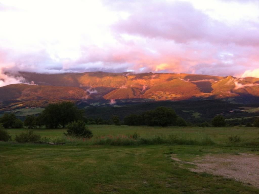 Weekend En Provence Bed & Breakfast Comps  Bilik gambar